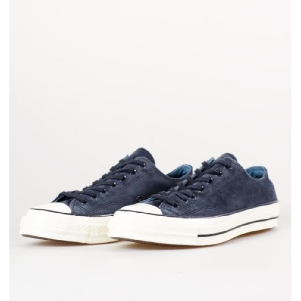Converse Low-Top Sneakers in Navy and White